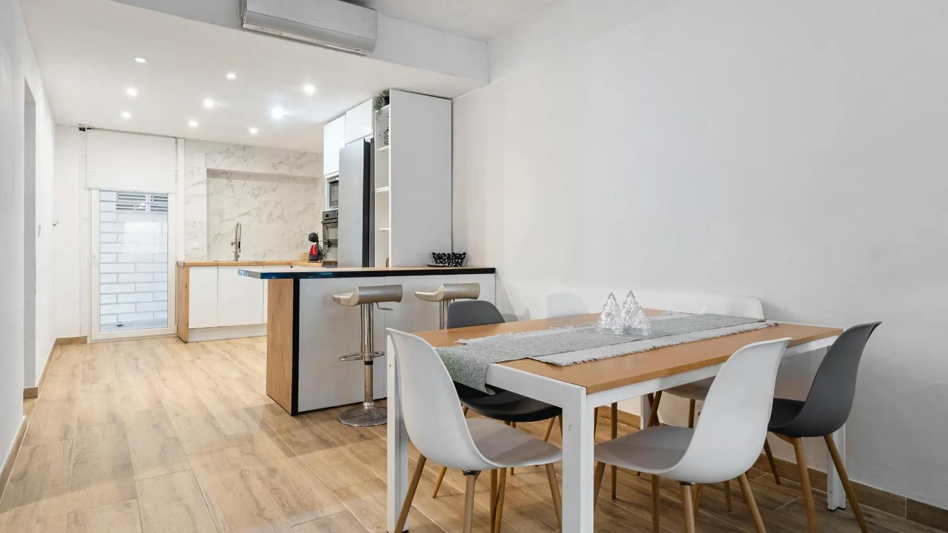 Apartment Hauzify I Apartament Ramon Llull Salou Spain